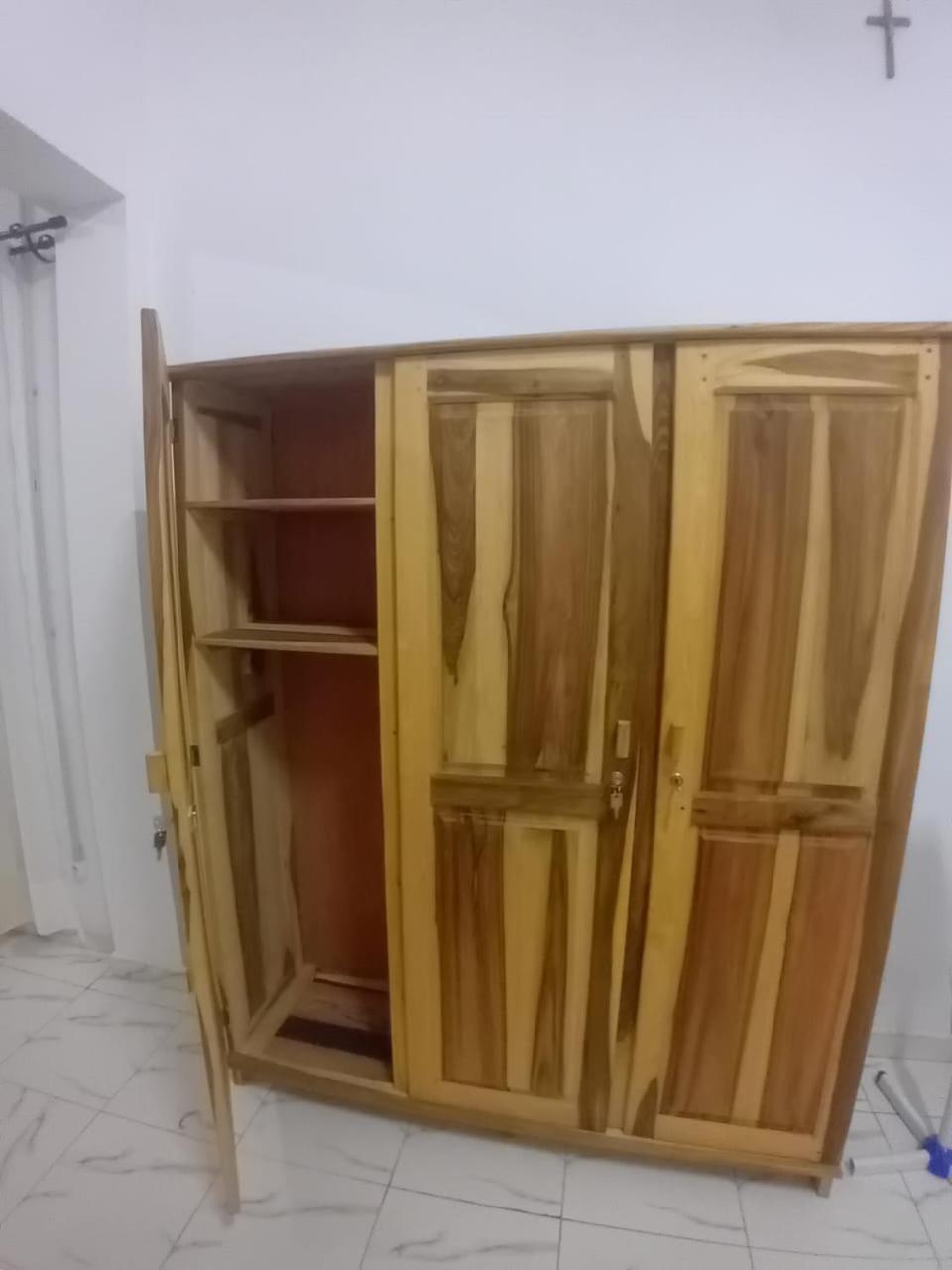 Centre Lucien Botovasoa Bed & Breakfast Antsiranana Екстериор снимка